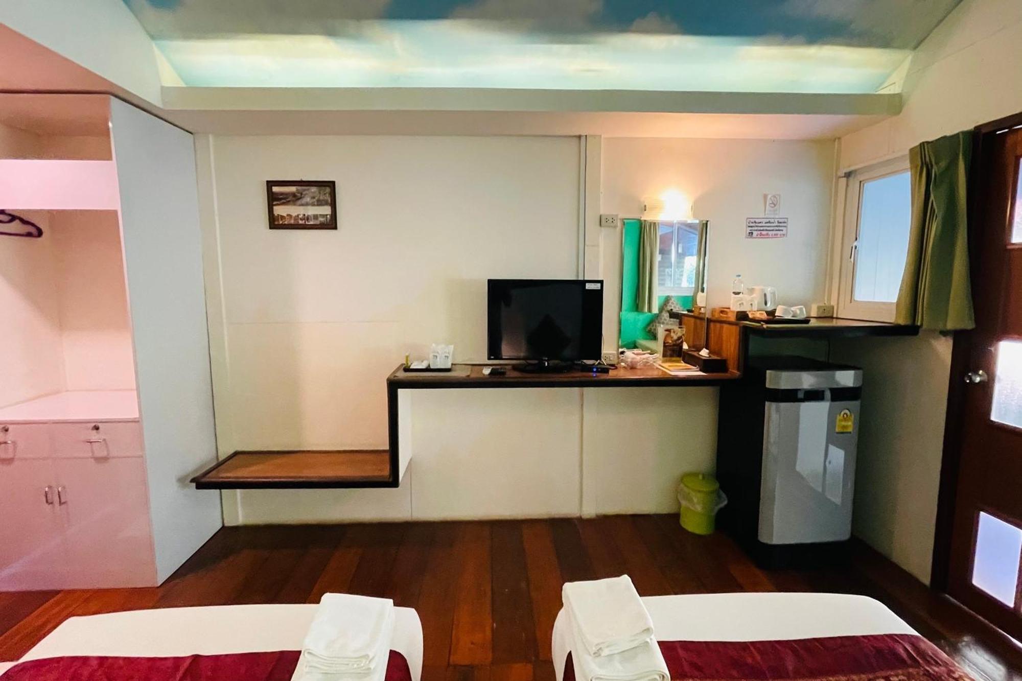 Baan Rim Kwai Paerimnam Resort Канчанабури Екстериор снимка